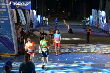 HO CHI MINH CITY NIGHT RUN EXIMBANK 2024 - Ảnh #2027108
