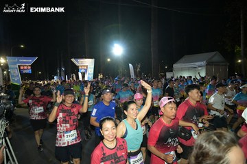HO CHI MINH CITY NIGHT RUN EXIMBANK 2024 - Ảnh #1970761
