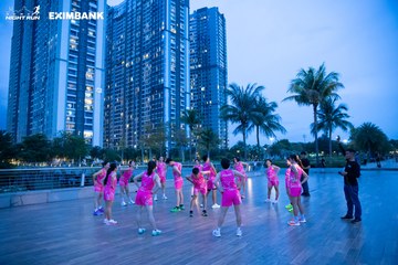 HO CHI MINH CITY NIGHT RUN EXIMBANK 2024 - Ảnh #1963088