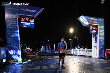 HO CHI MINH CITY NIGHT RUN EXIMBANK 2024 - Ảnh #2060651