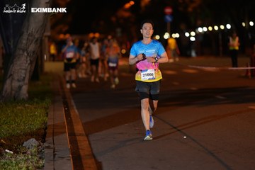 HO CHI MINH CITY NIGHT RUN EXIMBANK 2024 - Ảnh #2159130