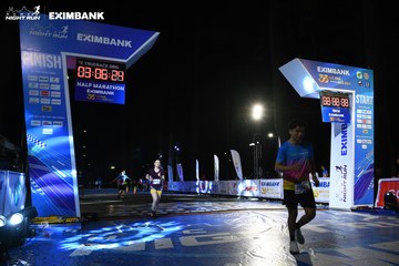 HO CHI MINH CITY NIGHT RUN EXIMBANK 2024 - Ảnh #2065318
