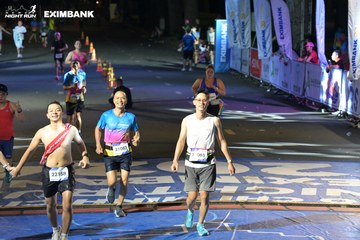 HO CHI MINH CITY NIGHT RUN EXIMBANK 2024 - Ảnh #2026989