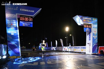 HO CHI MINH CITY NIGHT RUN EXIMBANK 2024 - Ảnh #2061415