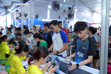 HO CHI MINH CITY NIGHT RUN EXIMBANK 2024 - Ảnh #1965684