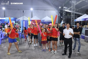 HO CHI MINH CITY NIGHT RUN EXIMBANK 2024 - Ảnh #1965087