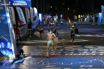 HO CHI MINH CITY NIGHT RUN EXIMBANK 2024 - Ảnh #2032481