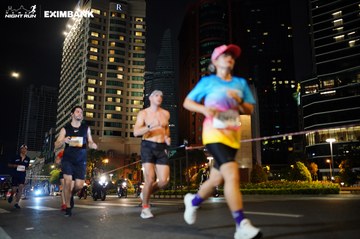 HO CHI MINH CITY NIGHT RUN EXIMBANK 2024 - Ảnh #1989389