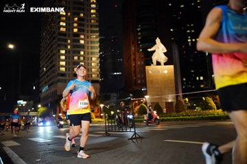 HO CHI MINH CITY NIGHT RUN EXIMBANK 2024 - Ảnh #1991363