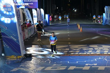 HO CHI MINH CITY NIGHT RUN EXIMBANK 2024 - Ảnh #2032321