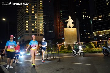 HO CHI MINH CITY NIGHT RUN EXIMBANK 2024 - Ảnh #1991539