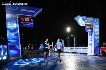 HO CHI MINH CITY NIGHT RUN EXIMBANK 2024 - Ảnh #2061117