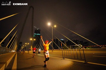 HO CHI MINH CITY NIGHT RUN EXIMBANK 2024 - Ảnh #2026192