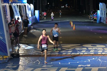 HO CHI MINH CITY NIGHT RUN EXIMBANK 2024 - Ảnh #2033515