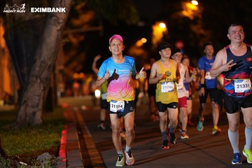 HO CHI MINH CITY NIGHT RUN EXIMBANK 2024 - Ảnh #2159395
