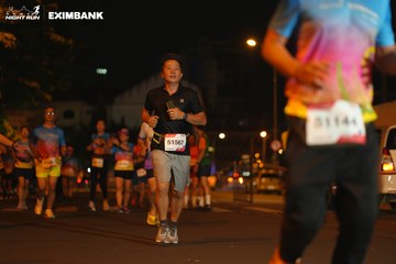 HO CHI MINH CITY NIGHT RUN EXIMBANK 2024 - Ảnh #2029235