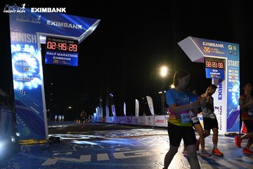 HO CHI MINH CITY NIGHT RUN EXIMBANK 2024 - Ảnh #2065555