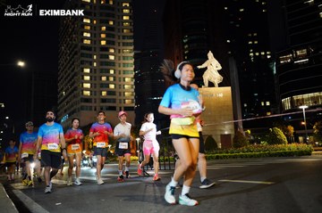HO CHI MINH CITY NIGHT RUN EXIMBANK 2024 - Ảnh #1991129