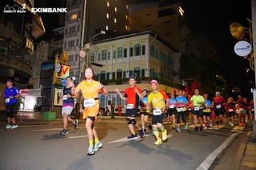 HO CHI MINH CITY NIGHT RUN EXIMBANK 2024 - Ảnh #2032322