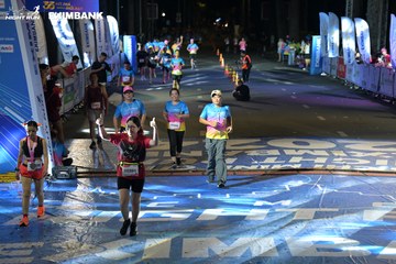 HO CHI MINH CITY NIGHT RUN EXIMBANK 2024 - Ảnh #2029599