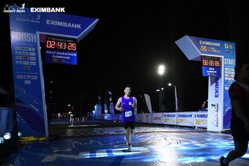 HO CHI MINH CITY NIGHT RUN EXIMBANK 2024 - Ảnh #2062274