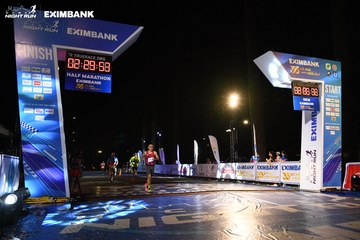 HO CHI MINH CITY NIGHT RUN EXIMBANK 2024 - Ảnh #2065310
