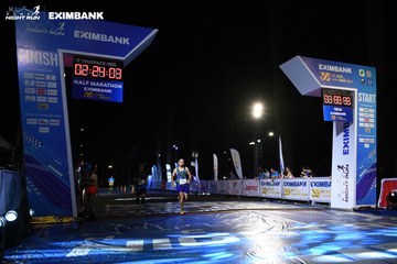 HO CHI MINH CITY NIGHT RUN EXIMBANK 2024 - Ảnh #2059309