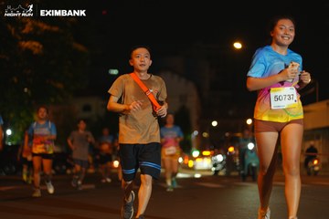 HO CHI MINH CITY NIGHT RUN EXIMBANK 2024 - Ảnh #2029172