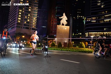 HO CHI MINH CITY NIGHT RUN EXIMBANK 2024 - Ảnh #1989080