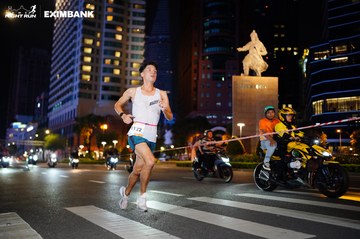 HO CHI MINH CITY NIGHT RUN EXIMBANK 2024 - Ảnh #1989004
