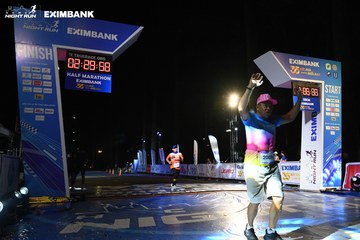 HO CHI MINH CITY NIGHT RUN EXIMBANK 2024 - Ảnh #2065510