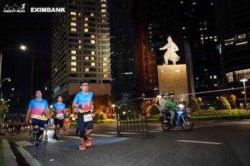 HO CHI MINH CITY NIGHT RUN EXIMBANK 2024 - Ảnh #1991529