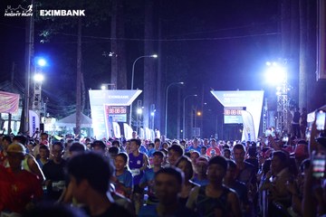 HO CHI MINH CITY NIGHT RUN EXIMBANK 2024 - Ảnh #1970267