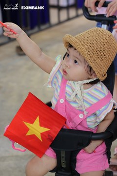 HO CHI MINH CITY NIGHT RUN EXIMBANK 2024 - Ảnh #1965876