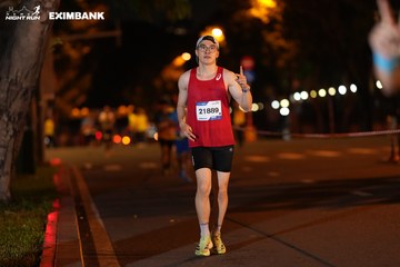 HO CHI MINH CITY NIGHT RUN EXIMBANK 2024 - Ảnh #2159692