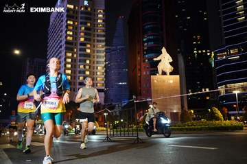 HO CHI MINH CITY NIGHT RUN EXIMBANK 2024 - Ảnh #1989595