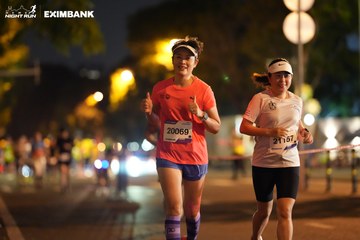 HO CHI MINH CITY NIGHT RUN EXIMBANK 2024 - Ảnh #2160074