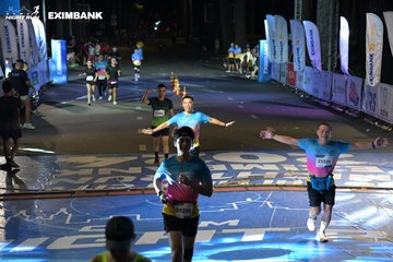 HO CHI MINH CITY NIGHT RUN EXIMBANK 2024 - Ảnh #2031605