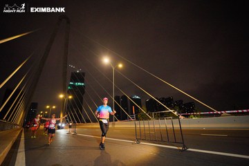 HO CHI MINH CITY NIGHT RUN EXIMBANK 2024 - Ảnh #2025214