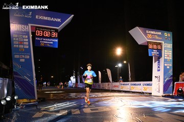 HO CHI MINH CITY NIGHT RUN EXIMBANK 2024 - Ảnh #2062793
