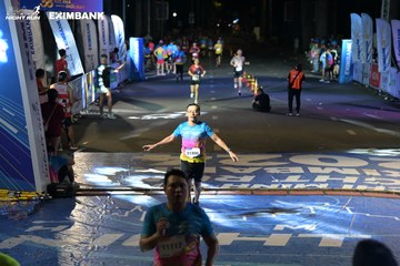 HO CHI MINH CITY NIGHT RUN EXIMBANK 2024 - Ảnh #2030415