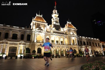 HO CHI MINH CITY NIGHT RUN EXIMBANK 2024 - Ảnh #2019513