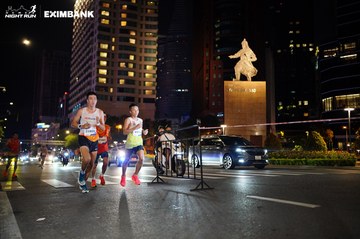 HO CHI MINH CITY NIGHT RUN EXIMBANK 2024 - Ảnh #1989204
