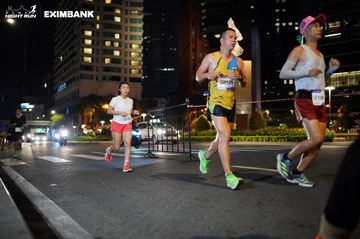 HO CHI MINH CITY NIGHT RUN EXIMBANK 2024 - Ảnh #1989930