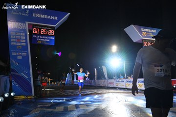 HO CHI MINH CITY NIGHT RUN EXIMBANK 2024 - Ảnh #2060521