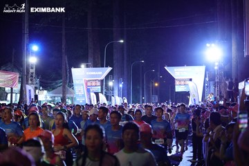HO CHI MINH CITY NIGHT RUN EXIMBANK 2024 - Ảnh #1970281