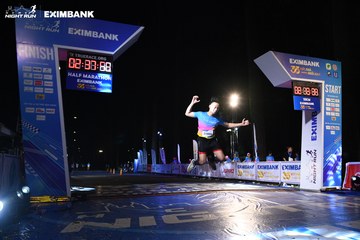 HO CHI MINH CITY NIGHT RUN EXIMBANK 2024 - Ảnh #2059689