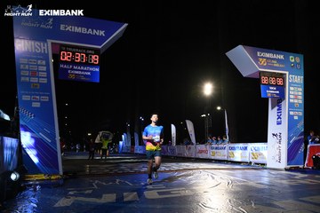 HO CHI MINH CITY NIGHT RUN EXIMBANK 2024 - Ảnh #2059065