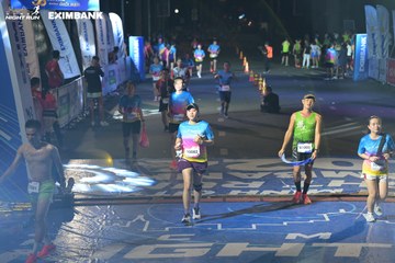 HO CHI MINH CITY NIGHT RUN EXIMBANK 2024 - Ảnh #2032458