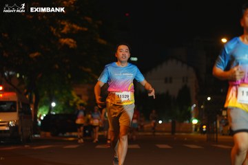 HO CHI MINH CITY NIGHT RUN EXIMBANK 2024 - Ảnh #2031217